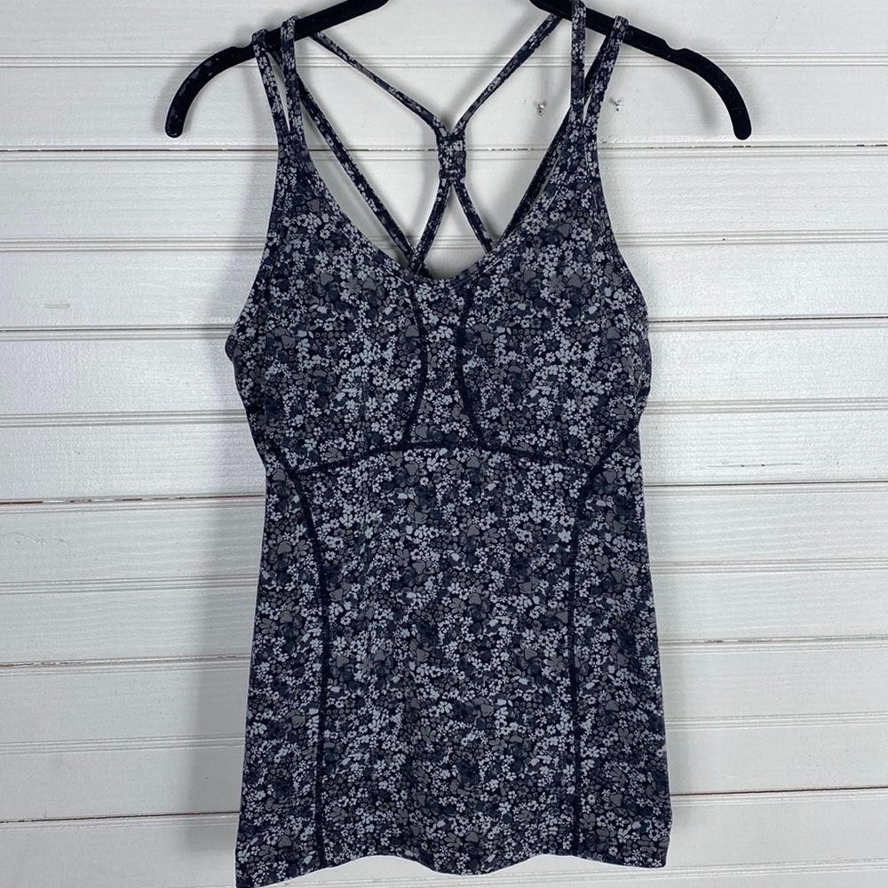 Athleta Floral Strappy Tank Size Small